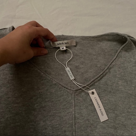 BNWT Julie & Jack Gray Cashmere Blend Sweater - Picture 7 of 10